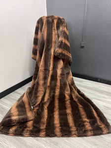 Double Sided Saddle Arctic Chinchilla